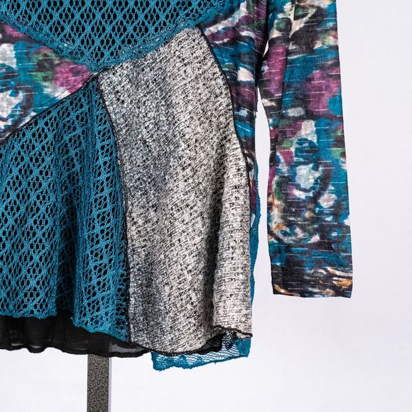 Mixed Media Colorful Art to Wear Top Women's Size SMALL Boho Abstract Patchwork - Picture 2 of 8